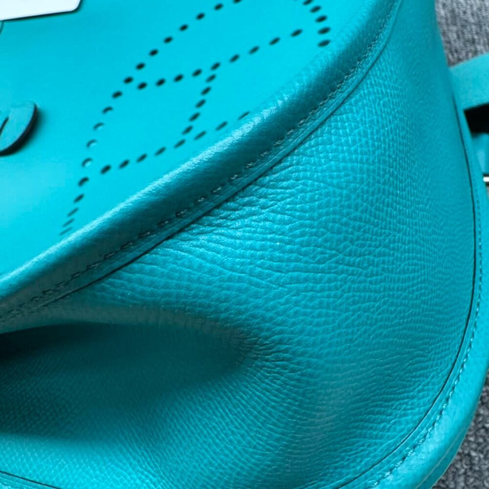 100% Authentic HERMES Evelyne GM Shoulder Bag - Picture 6 of 16